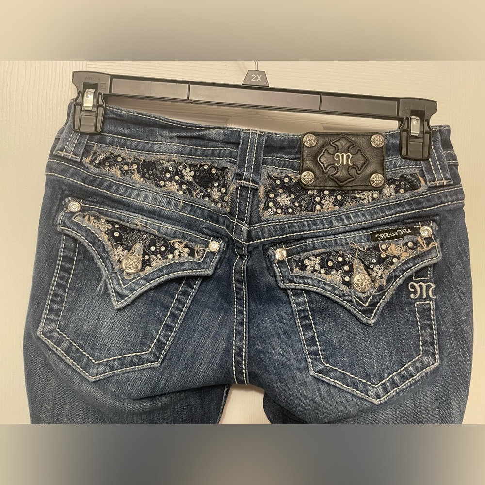 Miss Me women’s low rise boot cut jeans, size 28